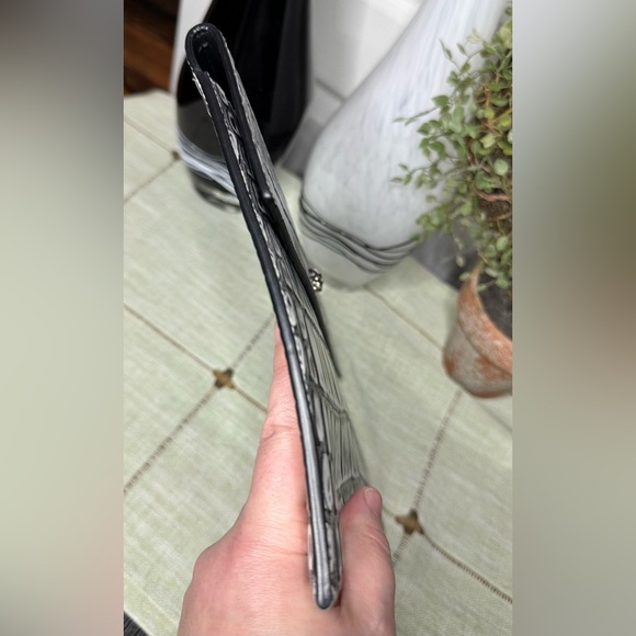 ❌SOLD❌RARE🔥 Alexander McQueen Crocodile Embossed Clutch - Picture 6 of 10